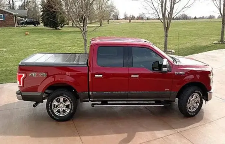 are tonneau cover white f150