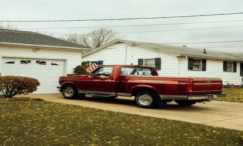 Can I Use Black Shoe Polish Tonneau Cover: Pros and Cons Explained