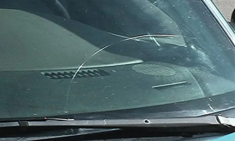 How Do You Repair a Scratched Windshield? Expert Tips and Tricks.