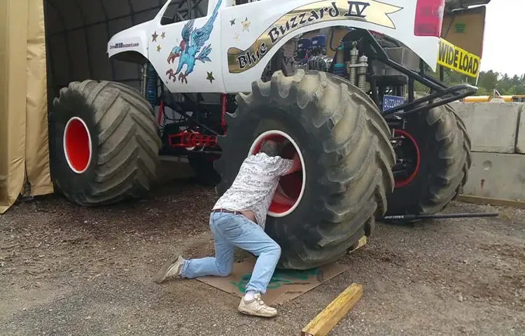 how much does a monster truck tire weigh