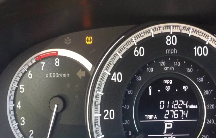 how to check tire pressure on honda accord 2022