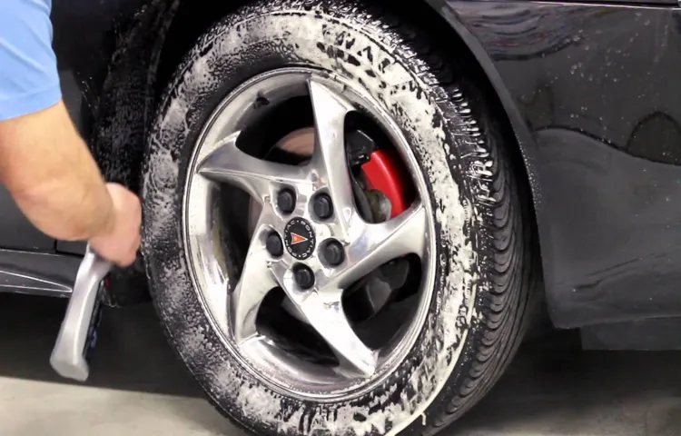 how to clean tire marks off car