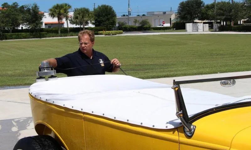 How to Clean Vinyl Tonneau Cover: A Step-by-Step Guide for Easy Maintenance