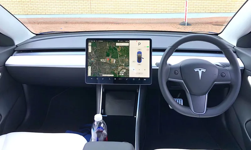 How to Drive a Tesla Model 3: A Beginner’s Guide to Efficient and Sustainable Performance