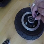 How to Fix a Flat Tire on an Electric Scooter in 5 Easy Steps