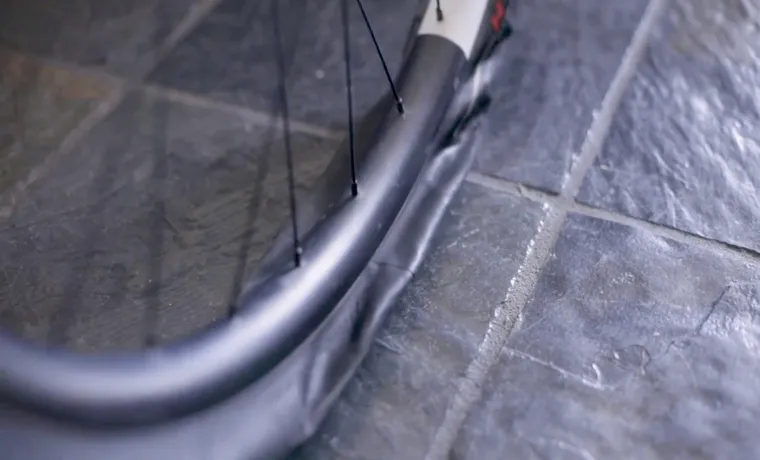 how to inflate a tubeless bike tire