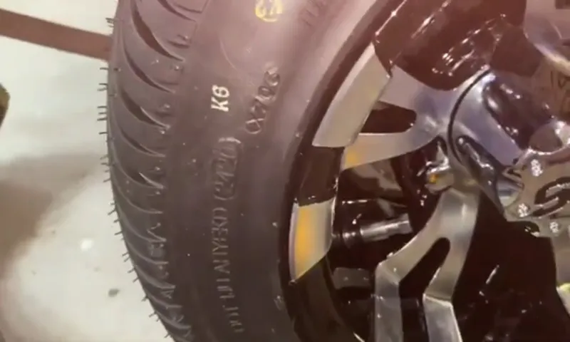 how to remove golf cart tire from rim