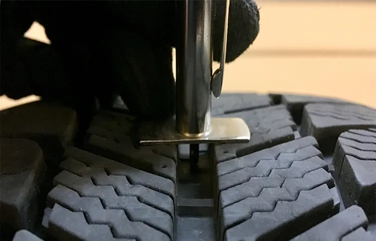 how to use tire tread gauge