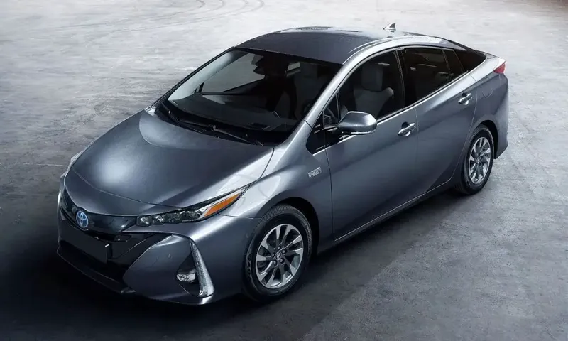 is a prius front wheel drive