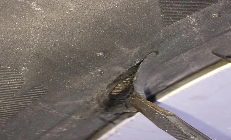 Tire Sidewall Damage: When to Replace Your Tires and Keep Yourself Safe