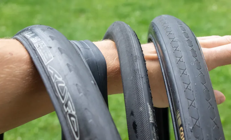 What is a Clincher Bike Tire: Understanding Its Features and Benefits for Your Daily Commutes