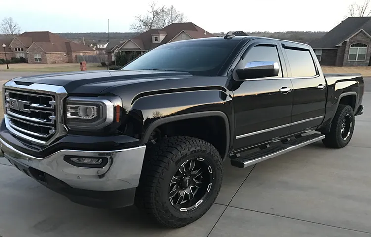 What Size Tire for GMC Sierra with 2 Inch Leveling Kit: Expert Recommendations