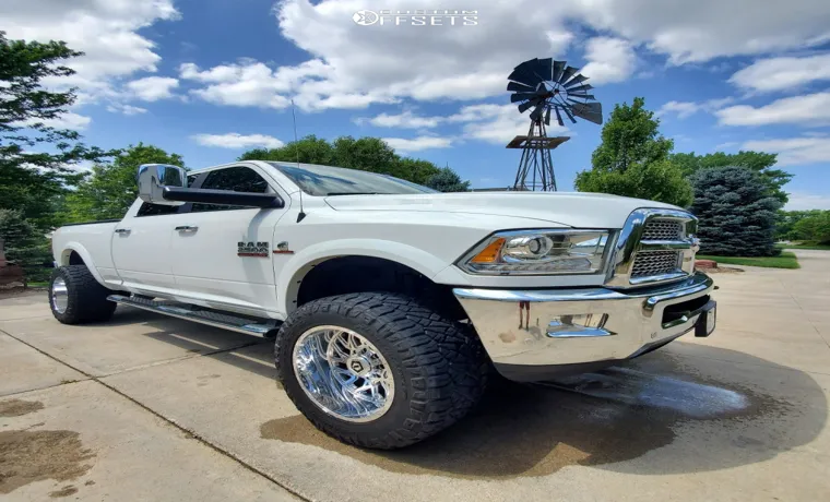 what size tire for ram 2500 with leveling kit