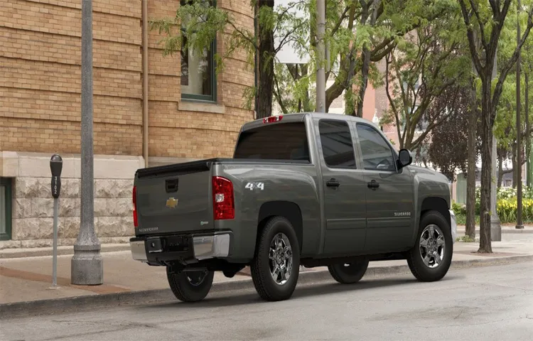 Will a Silverado Tonneau Cover Fit a Dodge? Benefits & Compatibility