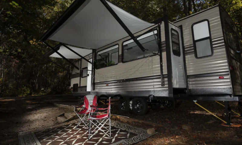 How to Repair a RV Awning: Step-by-Step Guide and Tips