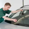 Who Repairs Windshield? Get Quality Service from Trusted Professionals